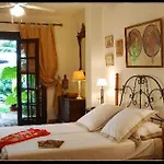 Casa Palmeras (adults Only) Bed & Breakfast 3*